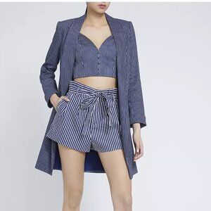 Alice + Olivia Kylie Shawl-Collar Striped Blazer In Love Me Stripe Oversized